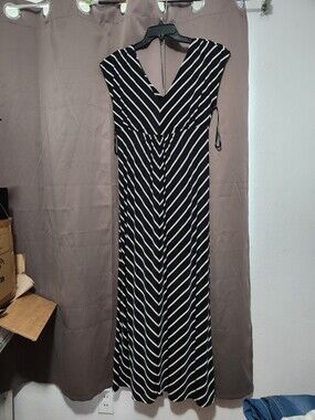 Summer Dress INC International Concepts Black & White Striped